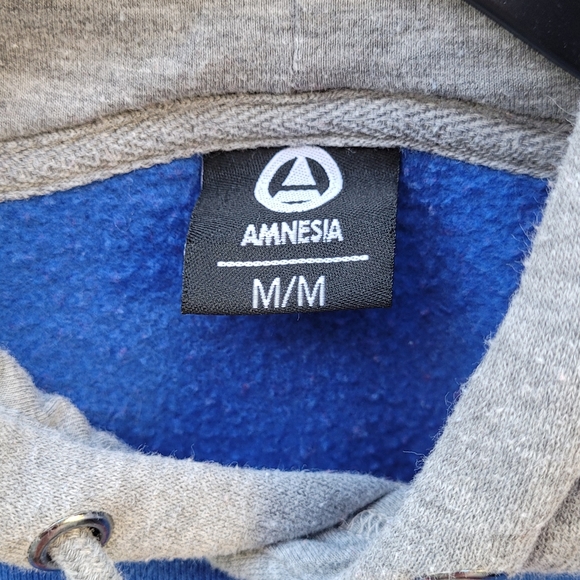 Men's Colorblock Hoodie - Picture 2 of 2